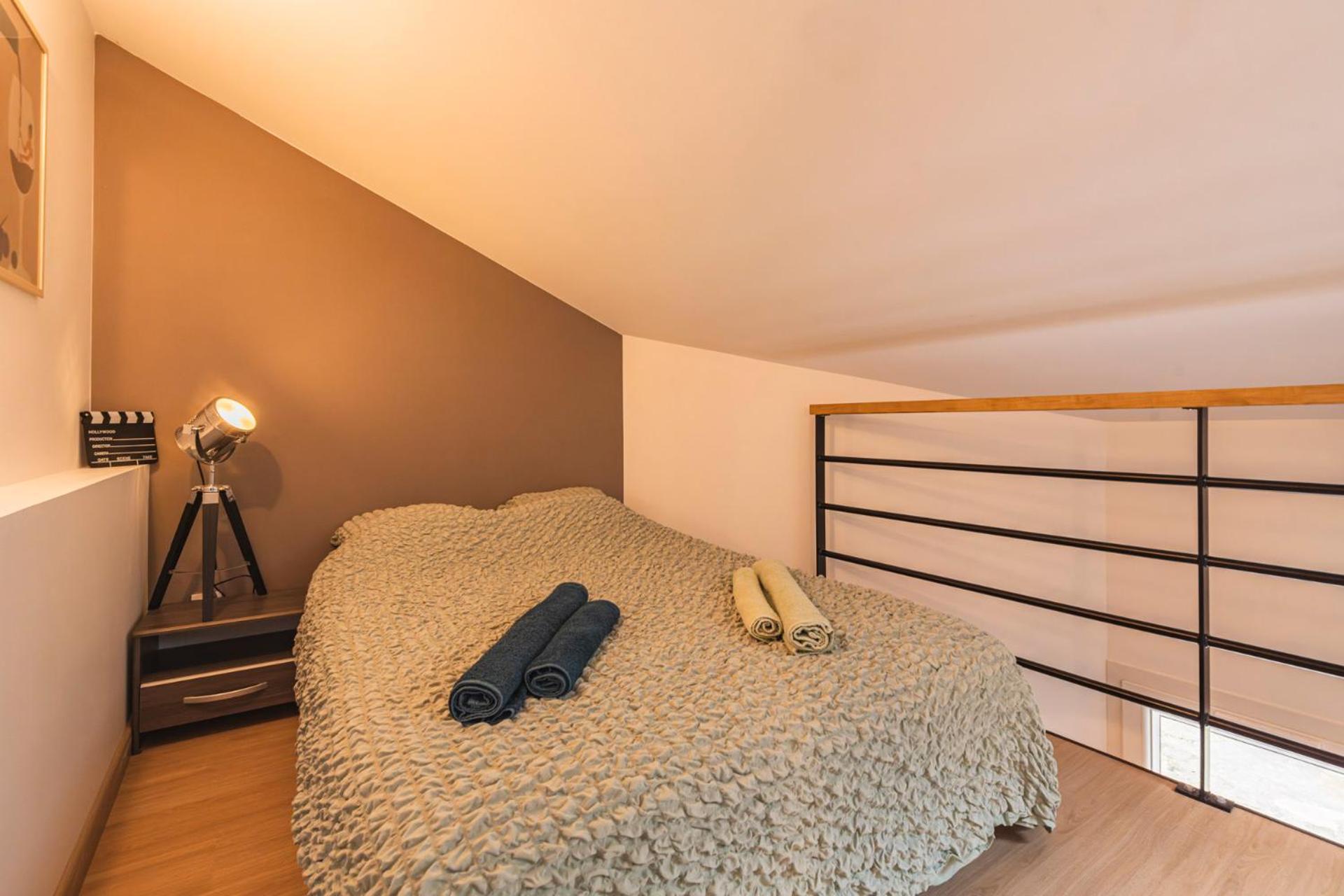 Loft Type Industriel Apartment