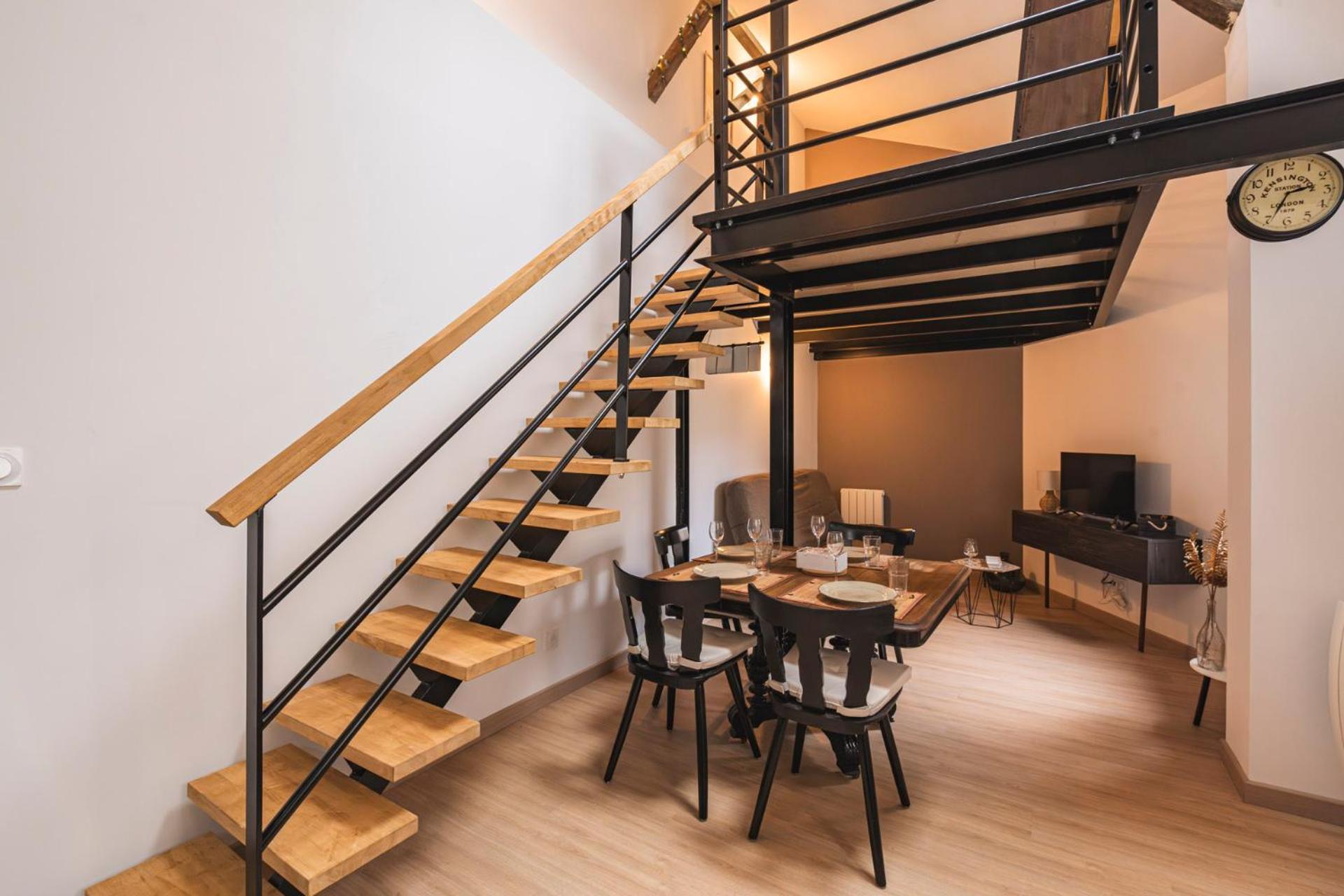 Apartment Loft Type Industriel Reims