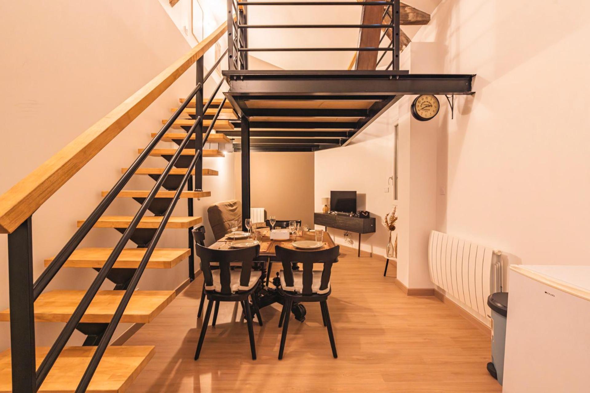 Loft Type Industriel Apartment *